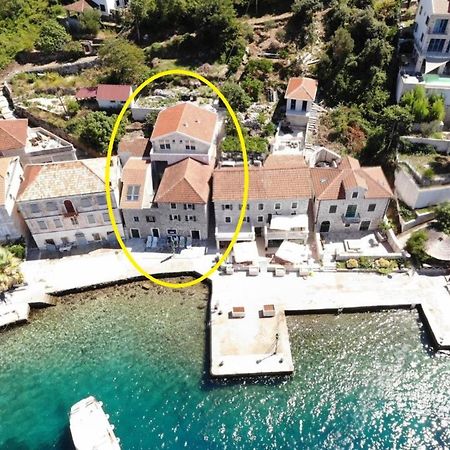Rose - Apartmani Janovic Luštica Eksteriør billede